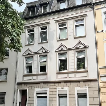 Schöne Gemütliche Im Wasserviertel Stadtnah, A40,nähe Der Uni Oder Zoo *