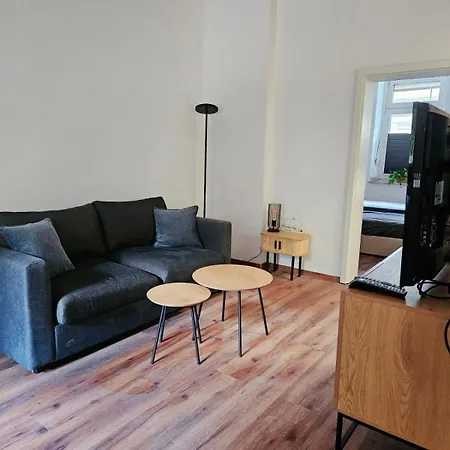 Schöne Gemütliche Im Wasserviertel Stadtnah, A40,nähe Der Uni Oder Zoo Apartment