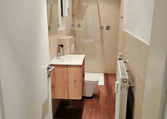 Schoene Gemuetliche Im Wasserviertel Stadtnah, A40,naehe Der Uni Oder Zoo Apartment *